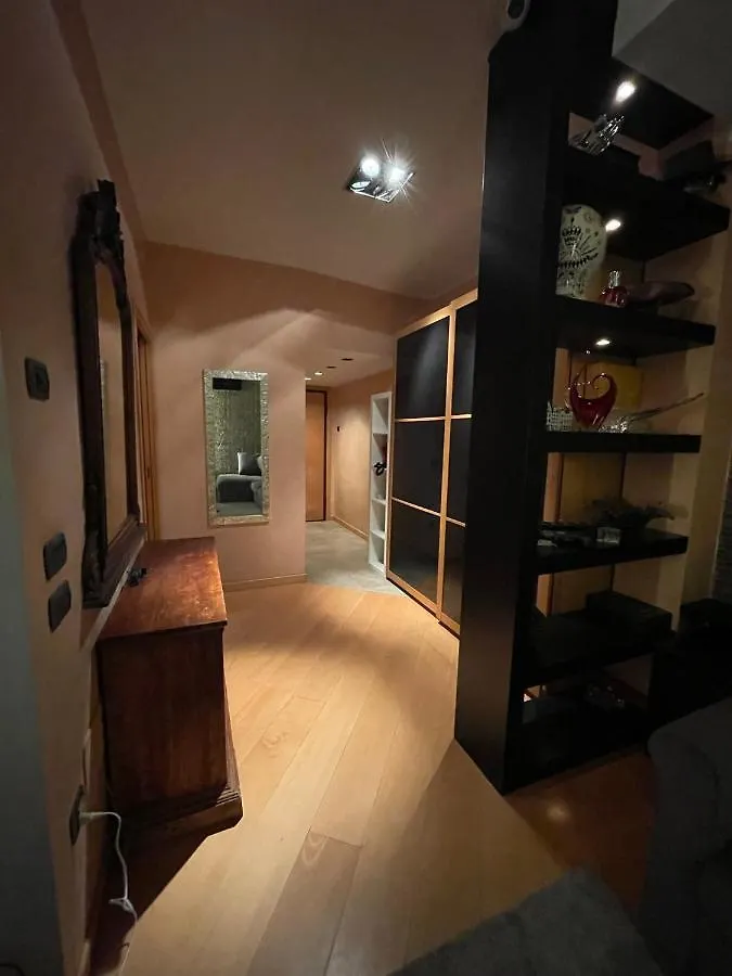 Attico Con Vista Spettacolare E Jacuzzi Apartment Bologna